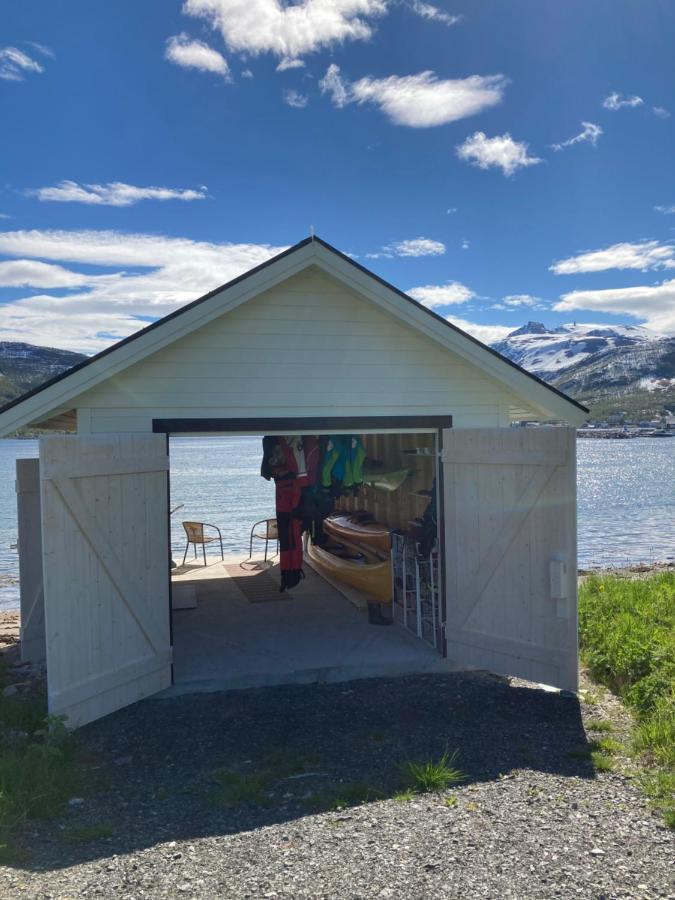 Visit Leif At Senja Apartment Gibostad Exterior photo